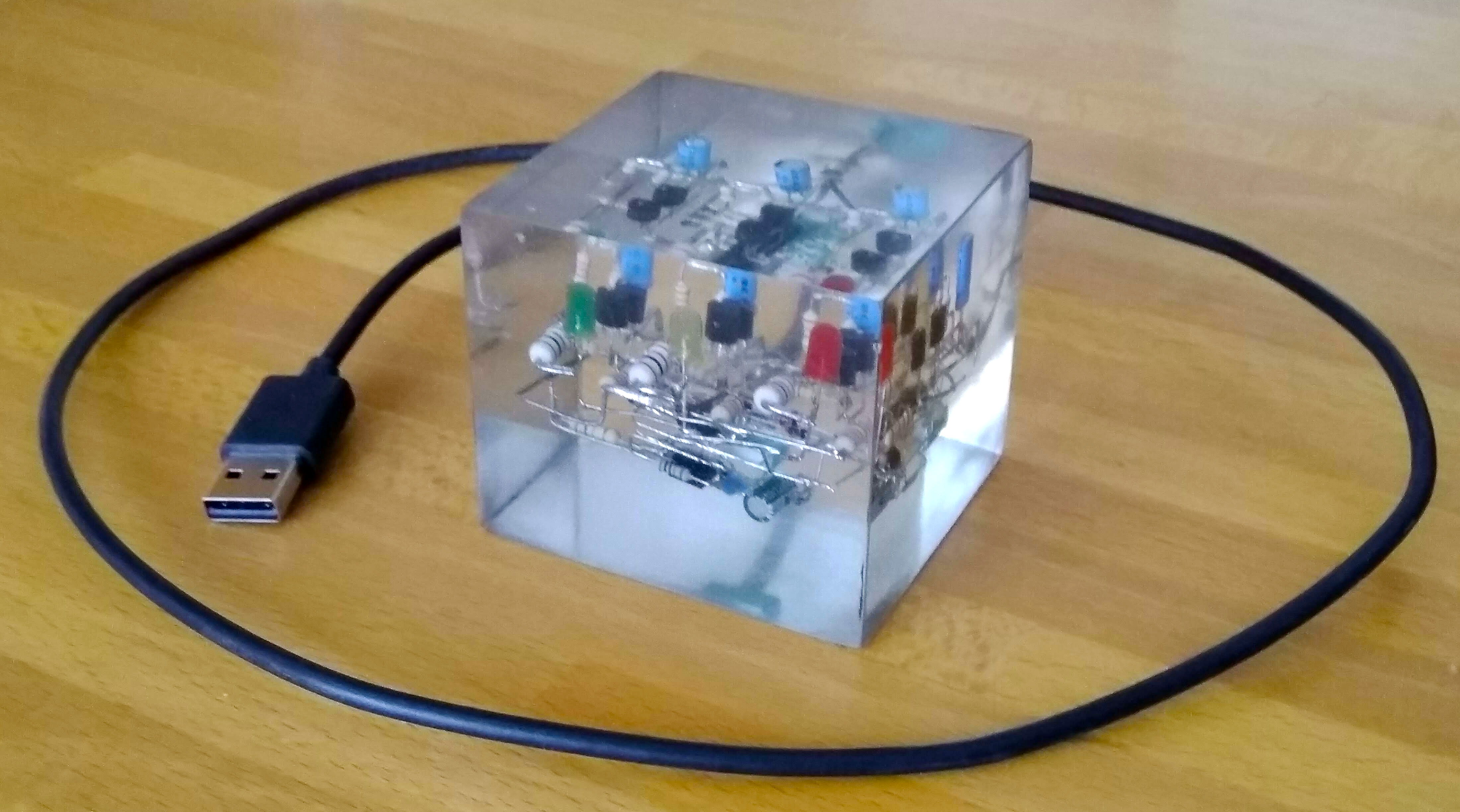 Finished cube with the circuit inside